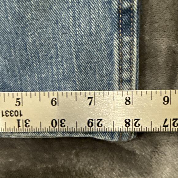 Lee Jeans, Men's Size 36x29 Light Wash Denim Regular Fit Straight Leg - Picture 4 of 15